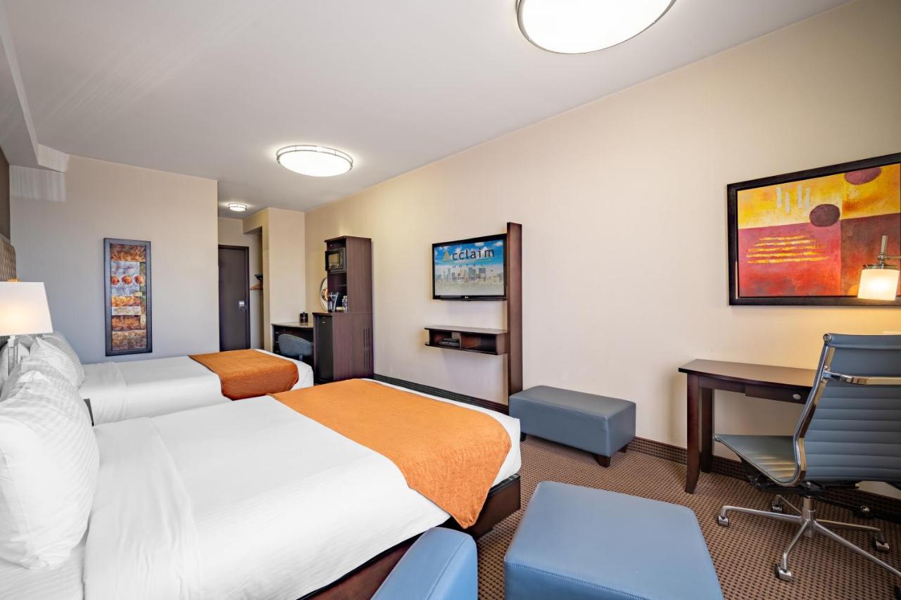 Acclaim Hotel By Clique YYC Eksteriør billede