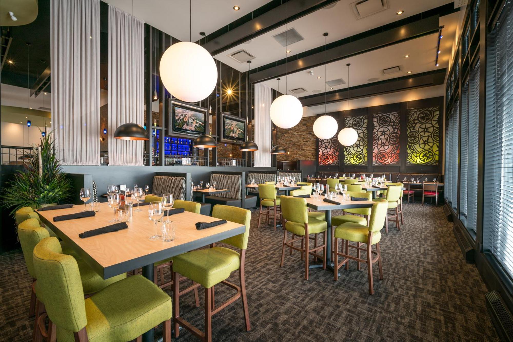 Acclaim Hotel By Clique YYC Eksteriør billede